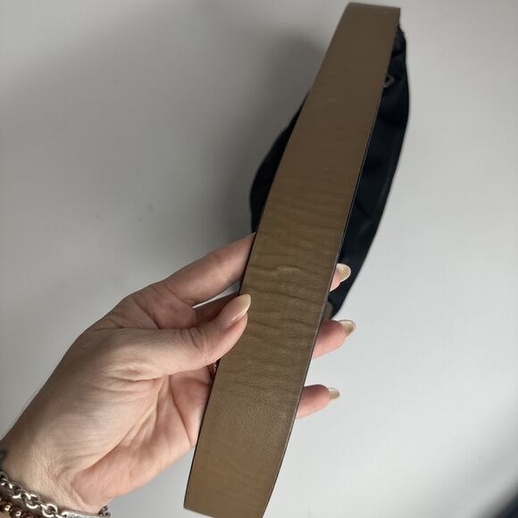 Bally Black/Beige Nylon and Leather Baguette Bag - Picture 10 of 16